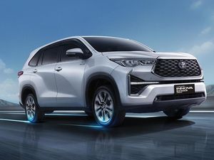 Intip Kelebihan TNGA: GA-C yang Dipakai Innova Zenix Hybrid EV