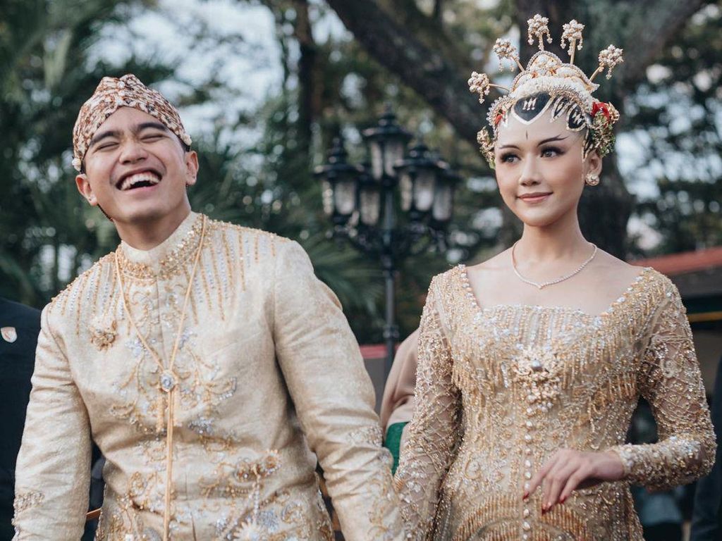 Bukan Dijodohkan, Ini Pengakuan Erina Soal Perkenalannya dengan Kaesang Bukan Dijodohkan, Ini Pengakuan Erina Soal Perkenalannya dengan Kaesang