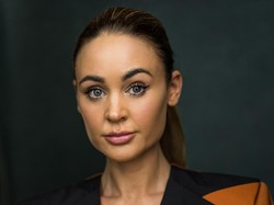 Model Ini Hanya Mau Pacaran dengan Zodiak yang Cocok Dengannya