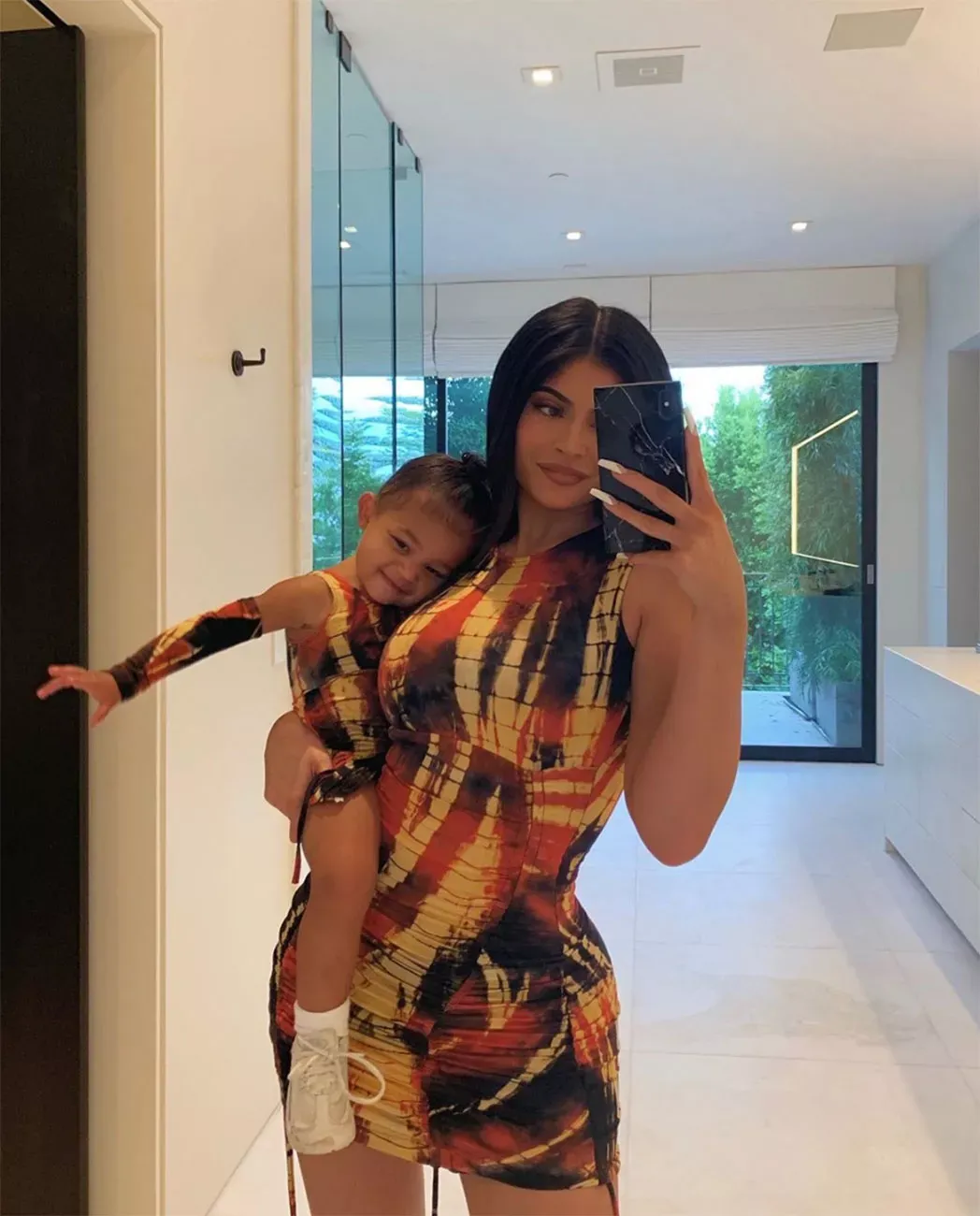 Kylie Jenner dan Stormi