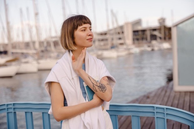 Berlatih memaafkan ketika cinta ditolak membantumu melepaskan keterikatan rasa suka padanya.