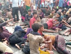 Anomali Pengungsi Rohingya di Aceh: Terdampar, Ditolong Lalu Kabur