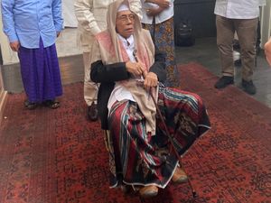 Gus Kautsar Ungkap Obrolan Tertutup Antara Prabowo-Para Kiai Kondang Jatim