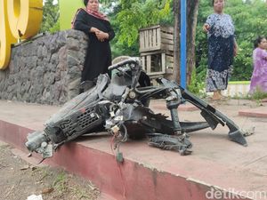 Fakta-fakta Tragis Anggota TNI-2 Anaknya Tertabrak KA hingga Terseret 1 Km Fakta-fakta Tragis Anggota TNI-2 Anaknya Tertabrak KA hingga Terseret 1 Km