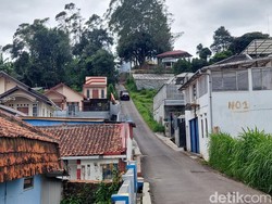 Mobil Gagal Nanjak di Tanjakan SpongeBob, Perlu Matikan AC?