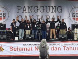 Upaya Relawan Ganjar Bantu Kesejahteraan Buruh di Semarang