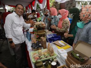 Terbitkan 57 Ribu Nomor Induk Berusaha, Surabaya Nomor 4 Terbesar se-Indonesia Terbitkan 57 Ribu Nomor Induk Berusaha, Surabaya Nomor 4 Terbesar se-Indonesia