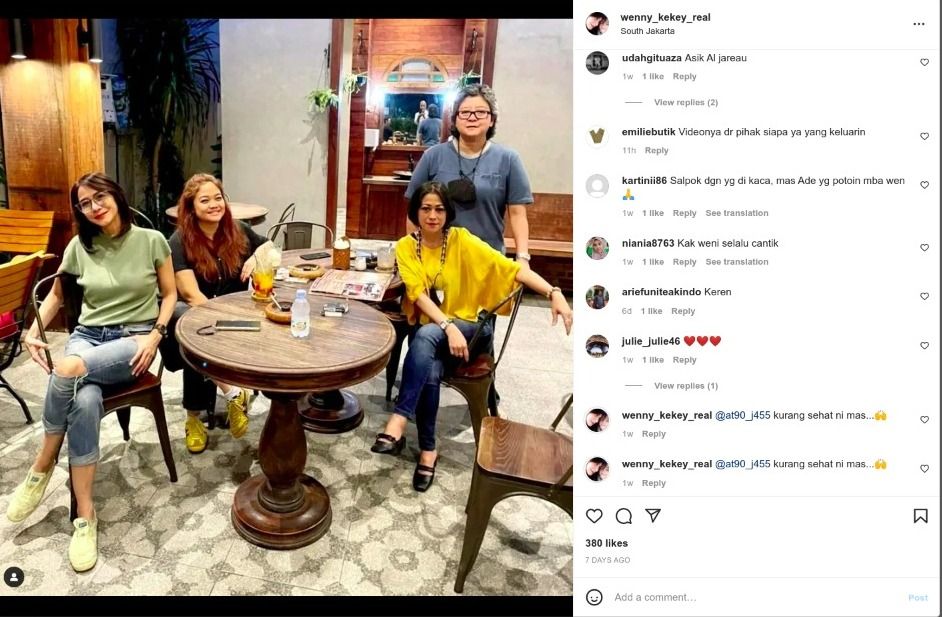 Dugaan kaitan Wenny Ariani atas kehebohan video syur mirip Rezky Aditya.