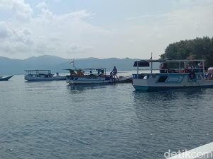 Curhat Wisatawan Terjebak Cuaca di Karimunjawa, Tiap Malam Listrik Padam Curhat Wisatawan Terjebak Cuaca di Karimunjawa, Tiap Malam Listrik Padam