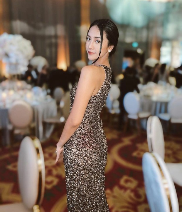 Kiat Memilih Outfit ke Pesta Ala Anya Geraldine