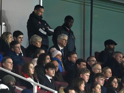 Pria Prancis itu mempersembahkan 17 trofi buat Arsenal sepanjang 1995-2018, termasuk tiga gelar Premier League dengan satu di antaranya berstatus tak terkalahkan. (Foto: Getty Images/Justin Setterfield)