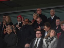 Wenger ikut berperan dalam finansial pembangunan Emirates Stadium. The Professor berkontribusi lewat penjualan dan penghematan belanja pemain, plus konsisten mendapatkan uang dengan selalu tampil di Liga Champions. (Foto: Arsenal FC via Getty Images/David Price)