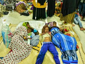 Derita Pengungsi Rohingya, Sakit dan Terdampar di Aceh Derita Pengungsi Rohingya, Sakit dan Terdampar di Aceh