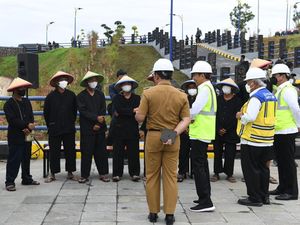 Momen Penuh Tawa Jokowi hingga RK Kasih Tebak-tebakan Kementerian ke Petani