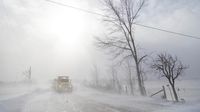 Kanada Dihantam Badai Salju, Suhu Capai -45 Derajat Celcius