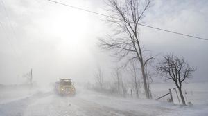 Kanada Dihantam Badai Salju, Suhu Capai -45 Derajat Celcius