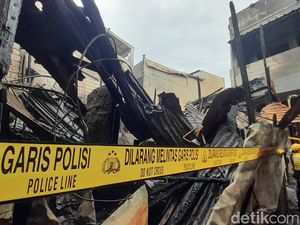 Korban Kebakaran Mampang Prapatan Harap Dipermudah Urus Dokumen Terbakar