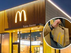 Keren! Restoran McDonalds Ini Seluruhnya Dioperasikan Oleh Mesin Keren! Restoran McDonalds Ini Seluruhnya Dioperasikan Oleh Mesin