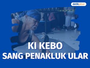 Pergulatan Ki Kebo Kenongo dengan Ular di Sumedang Pergulatan Ki Kebo Kenongo dengan Ular di Sumedang