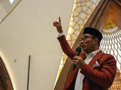 RK soal Emak-emak Joget di Masjid Al Jabbar: Hargai Tempat Ibadah