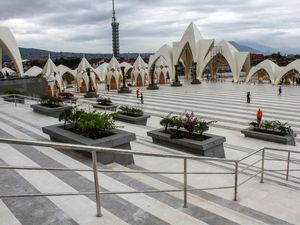 7 Fakta Masjid Al Jabbar, Mulai dari Awal Pembangunan Hingga Hari Ini Diresmikan 7 Fakta Masjid Al Jabbar, Mulai dari Awal Pembangunan Hingga Hari Ini Diresmikan