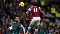 3. Ollie Watkins. Poch kabarnya menyukai gaya main Watkins di lini depan. Apalagi striker 24 tahun asal Inggris ini pun tajam dengan 14 gol di Premier League musim ini. Dan si Biru amat butuh sosok yang tajam. Foto: Aston Villa FC via Getty Images/Neville Williams