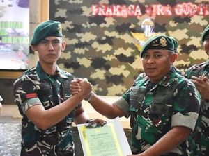 Bekuk 3 Gangster di Tangerang, Prajurit Kostrad Diapresiasi Jenderal