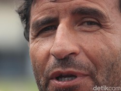 Perasaan Luis Milla Usai Laga Melawan Persija Ditunda
