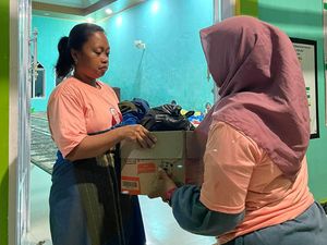 Relawan Mak Ganjar Salurkan Bantuan untuk Korban Longsor di Gowa