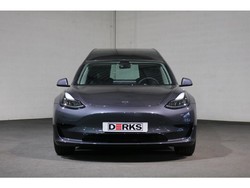 Tesla Model 3 Jadi Mobil Jenazah, Muat Bawa Keranda sampai Peti Mati