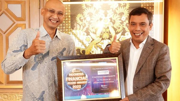 Penghargaan The Best Transformation Leader