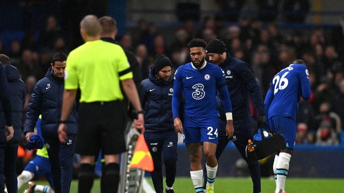 LONDON, ENGLAND - DECEMBER 27: Reece James of Chelsea goes off injured during the Premier League match between Chelsea FC and AFC Bournemouth at Stamford Bridge on December 27, 2022 in London, England. (Photo by Darren Walsh/Chelsea FC via Getty Images)