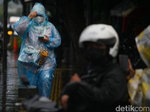 Jabodetabek Potensi Hujan Lebat! Jangan Skip 5 Hal Ini Biar Tetap Fit Jabodetabek Potensi Hujan Lebat! Jangan Skip 5 Hal Ini Biar Tetap Fit