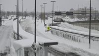 Bandara di Buffalo AS Tutup Gegara Tertimbun Salju