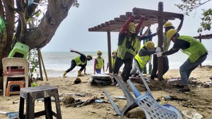 Cuaca Ekstrem Porak porandakan Daerah Pesisir Indonesia