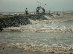 RI Bakal Dapat Pasokan Listrik 40 MW dari Gelombang Laut RI Bakal Dapat Pasokan Listrik 40 MW dari Gelombang Laut
