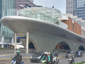 Revitalisasi Rampung, Halte TransJakarta Tosari Beroperasi Lagi