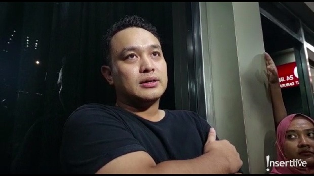 Indra Bekti Alami Pendarahan Otak, Rekan Artis Ramai-ramai Jenguk