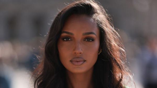 7 Fakta Jasmine Tookes, Wanita Paling Cantik di 2022