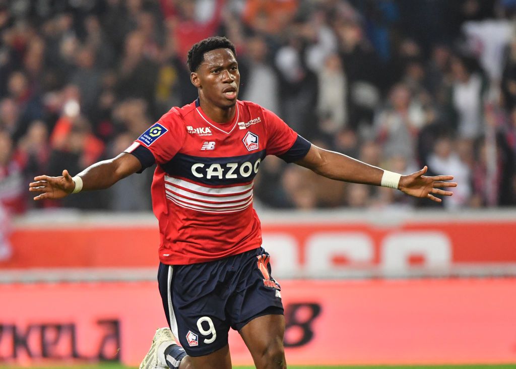 Lille's Canadian forward Jonathan David celebrates after scoring during the French L1 football match between Lille OSC (LOSC) and RC Lens (RCL) at Stade Pierre-Mauroy in Villeneuve-d'Ascq, northern France, on October 9, 2022. (Photo by FRANCOIS LO PRESTI / AFP) (Photo by FRANCOIS LO PRESTI/AFP via Getty Images)