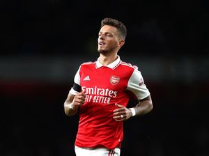 Dua Bek Incaran Man City, Salah Satunya dari Arsenal