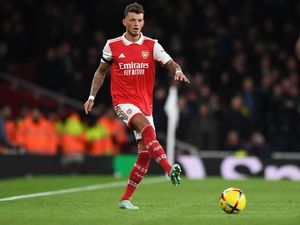 Tanda Tanya Keengganan Ben White Bela Timnas Inggris