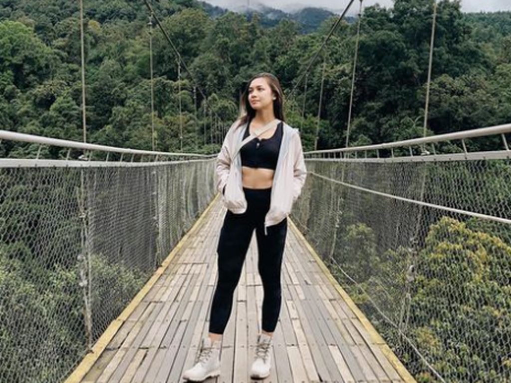 7 Menu Diet Detoks Angela Gilsha Jadi Rahasia Tubuh Rampingnya 7 Menu Diet Detoks Angela Gilsha Jadi Rahasia Tubuh Rampingnya