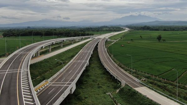 Progres Pembangunan Tol Cisumdawu, Ditarget Bisa Dipakai Lebaran 2023