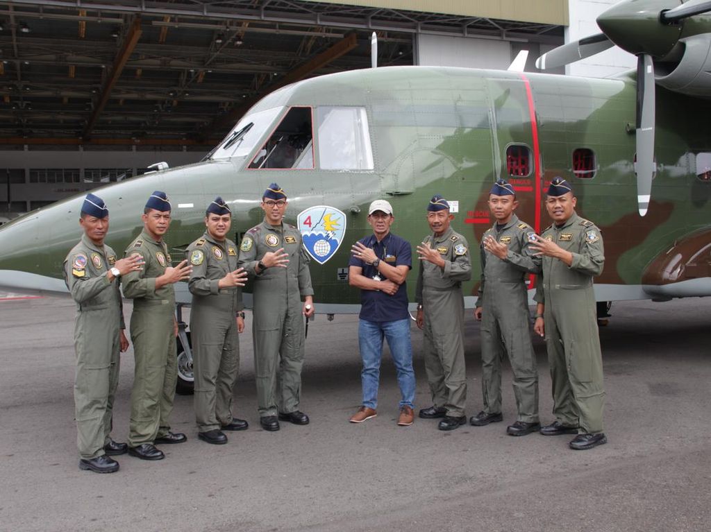 Top! Pesawat NC212i Keempat Bikinan PTDI Mendarat Mulus di Markas TNI AU