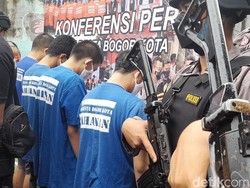 Polisi Amankan 3 Pemuda Bercelurit Usai Serang dan Ancam Warga di Bogor