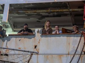 Cerita Turis Terjebak di Karimunjawa gegara Cuaca Buruk