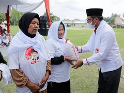 Usbat Ganjar Gelar Kegiatan Sosial Bersama Anak Yatim di Sumut