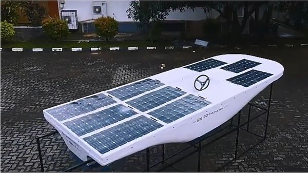 Canggih! Kapal Bertenaga Surya DIPONEGORO 1.0 Karya Mahasiswa Undip