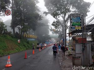 Libur Tahun Baru, Alat Berat hingga Rekayasa Lalin Disiapkan di Lembang Libur Tahun Baru, Alat Berat hingga Rekayasa Lalin Disiapkan di Lembang